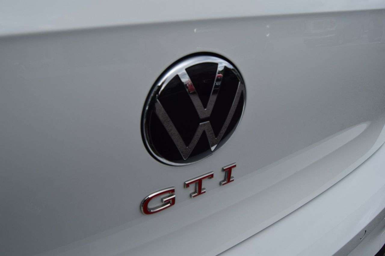 2020 VOLKSWAGEN GOLF 2020 VOLKSWAGEN GOLF