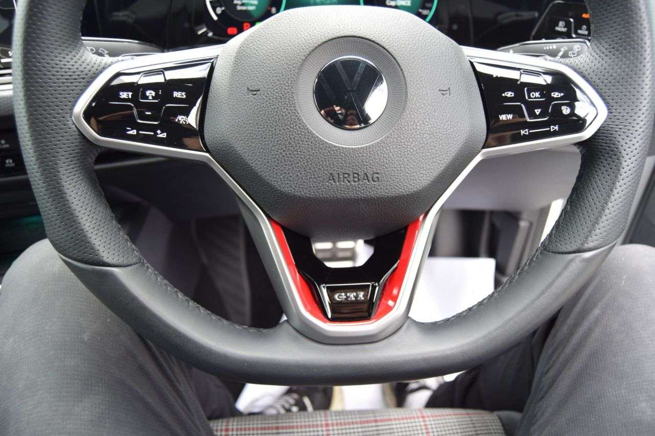 2020 VOLKSWAGEN GOLF 2020 VOLKSWAGEN GOLF