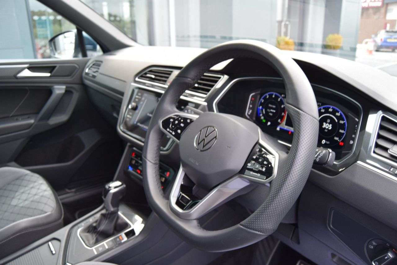 2023 VOLKSWAGEN TIGUAN 2023 VOLKSWAGEN TIGUAN