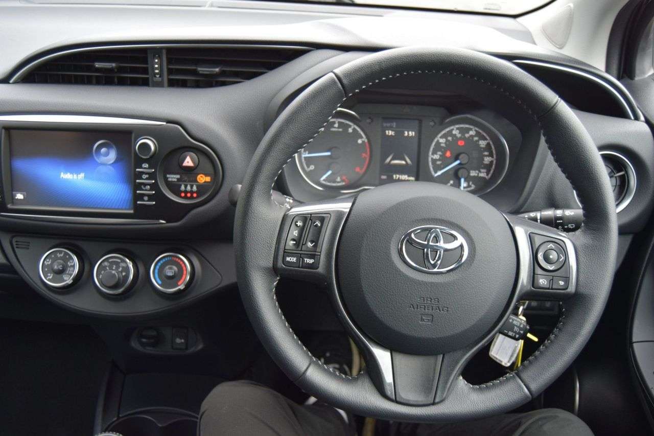 2020 TOYOTA YARIS 2020 TOYOTA YARIS