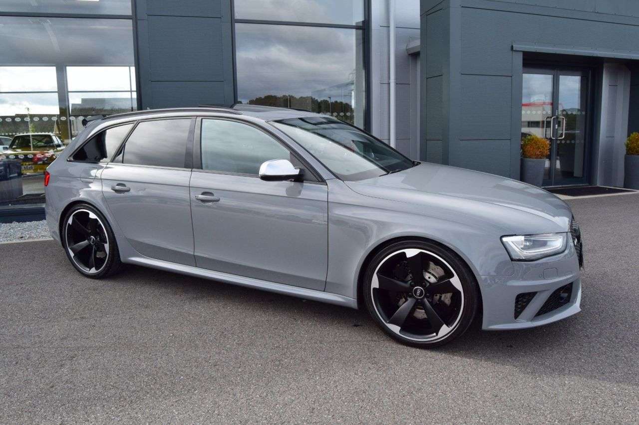 2014 AUDI RS4 AVANT 2014 AUDI RS4 AVANT
