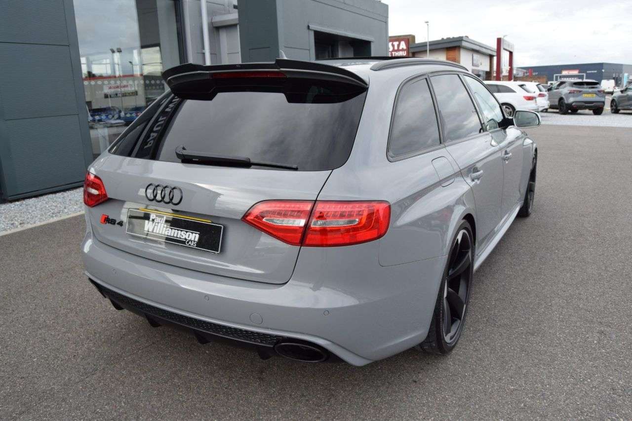 2014 AUDI RS4 AVANT 2014 AUDI RS4 AVANT