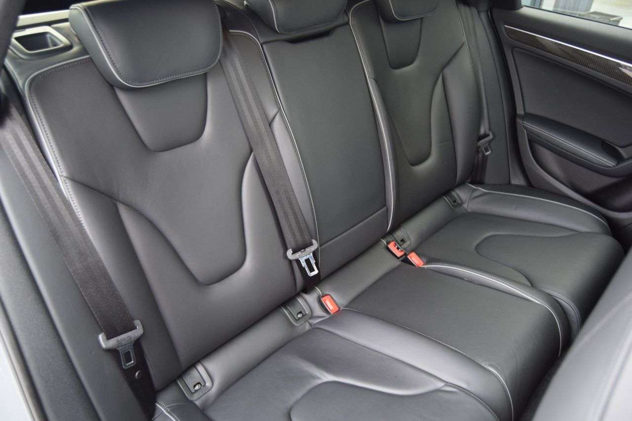 2014 AUDI RS4 AVANT 2014 AUDI RS4 AVANT