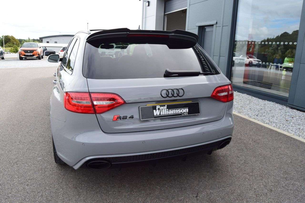 2014 AUDI RS4 AVANT 2014 AUDI RS4 AVANT
