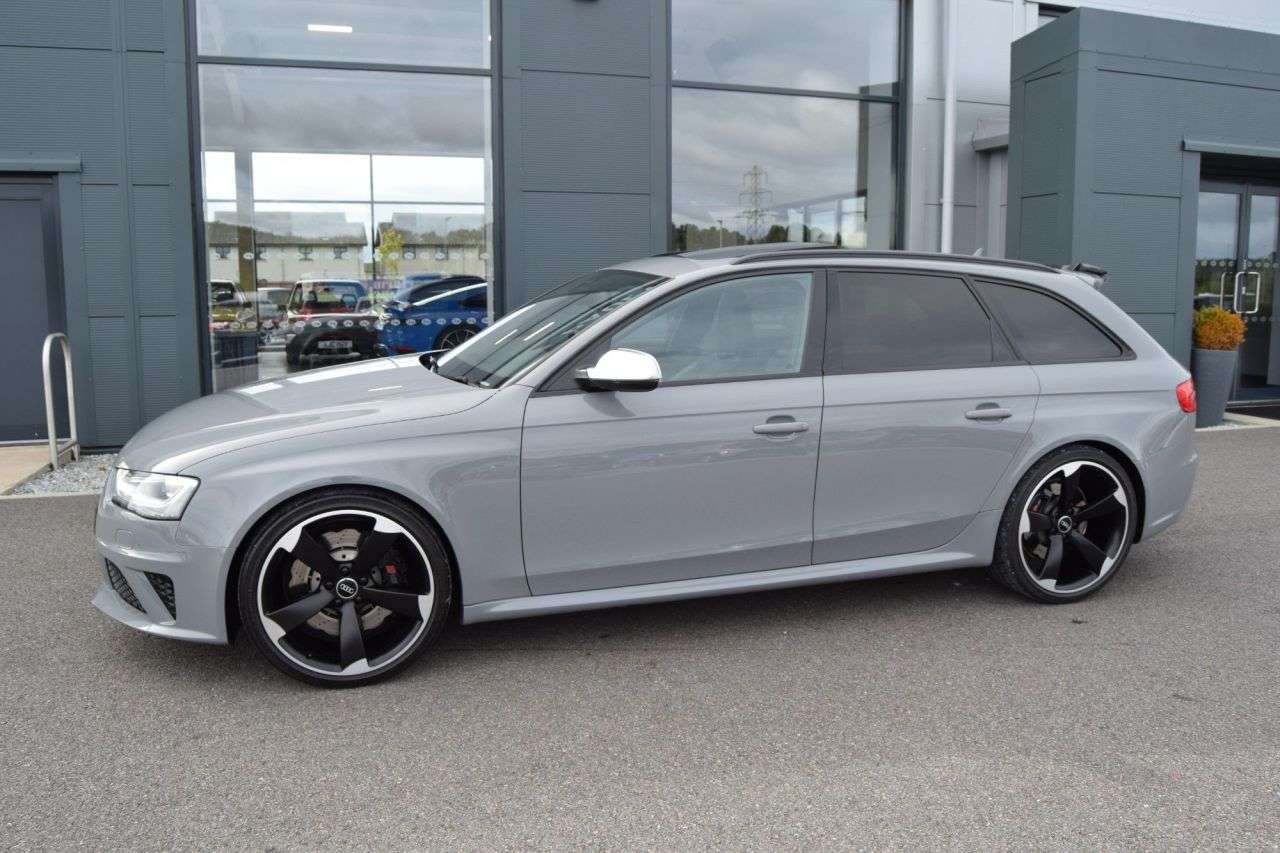2014 AUDI RS4 AVANT 2014 AUDI RS4 AVANT