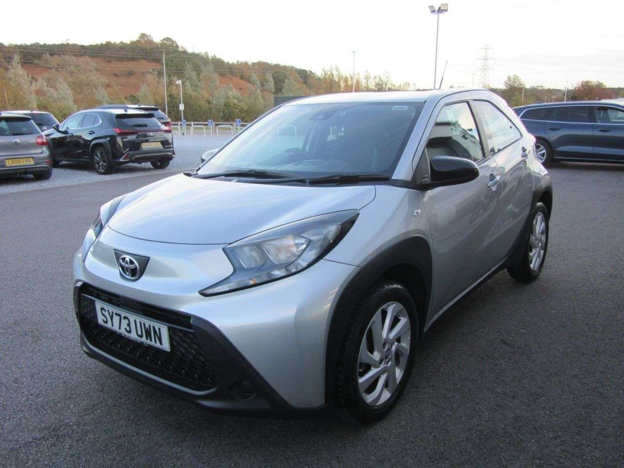 A 2023 TOYOTA AYGO X 1.0 VVT-i Pure Hatchback 5dr Petrol Manual Euro 6 (s/s) (72 ps) A 2023 TOYOTA AYGO X 1.0 VVT-i Pure Hatchback 5dr Petrol Manual Euro 6 (s/s) (72 ps)