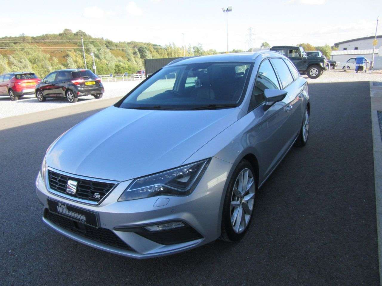 A 2019 SEAT LEON 2.0 TSI FR Sport ST 5dr Petrol DSG Euro 6 (s/s) (190 ps) A 2019 SEAT LEON 2.0 TSI FR Sport ST 5dr Petrol DSG Euro 6 (s/s) (190 ps)