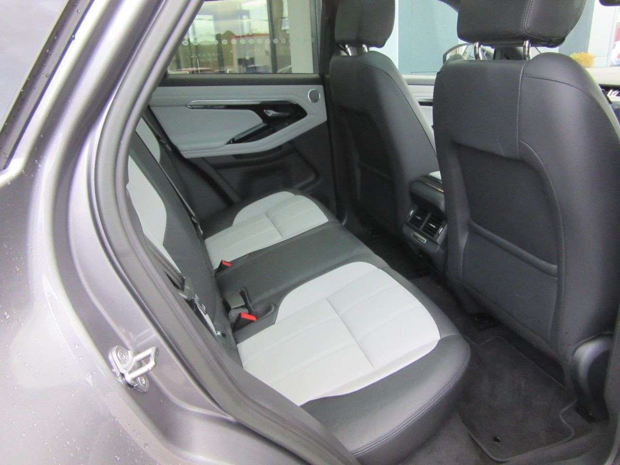 2026 LAND ROVER RANGE ROVER EVOQUE 2026 LAND ROVER RANGE ROVER EVOQUE