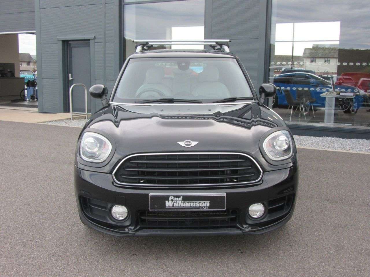 A 2023 MINI COUNTRYMAN 1.5 Cooper SUV 5dr Petrol Auto Euro 6 (s/s) (136 ps) A 2023 MINI COUNTRYMAN 1.5 Cooper SUV 5dr Petrol Auto Euro 6 (s/s) (136 ps)