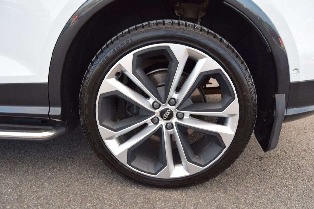 2019 AUDI Q5 2019 AUDI Q5