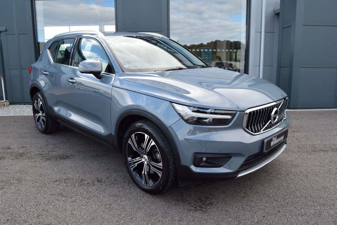 A 2026 VOLVO XC40 2.0 T4 Inscription Pro SUV 5dr Petrol Auto AWD Euro 6 (s/s) (190 ps) A 2026 VOLVO XC40 2.0 T4 Inscription Pro SUV 5dr Petrol Auto AWD Euro 6 (s/s) (190 ps)