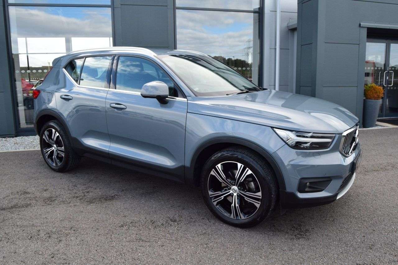 A 2026 VOLVO XC40 2.0 T4 Inscription Pro SUV 5dr Petrol Auto AWD Euro 6 (s/s) (190 ps) A 2026 VOLVO XC40 2.0 T4 Inscription Pro SUV 5dr Petrol Auto AWD Euro 6 (s/s) (190 ps)