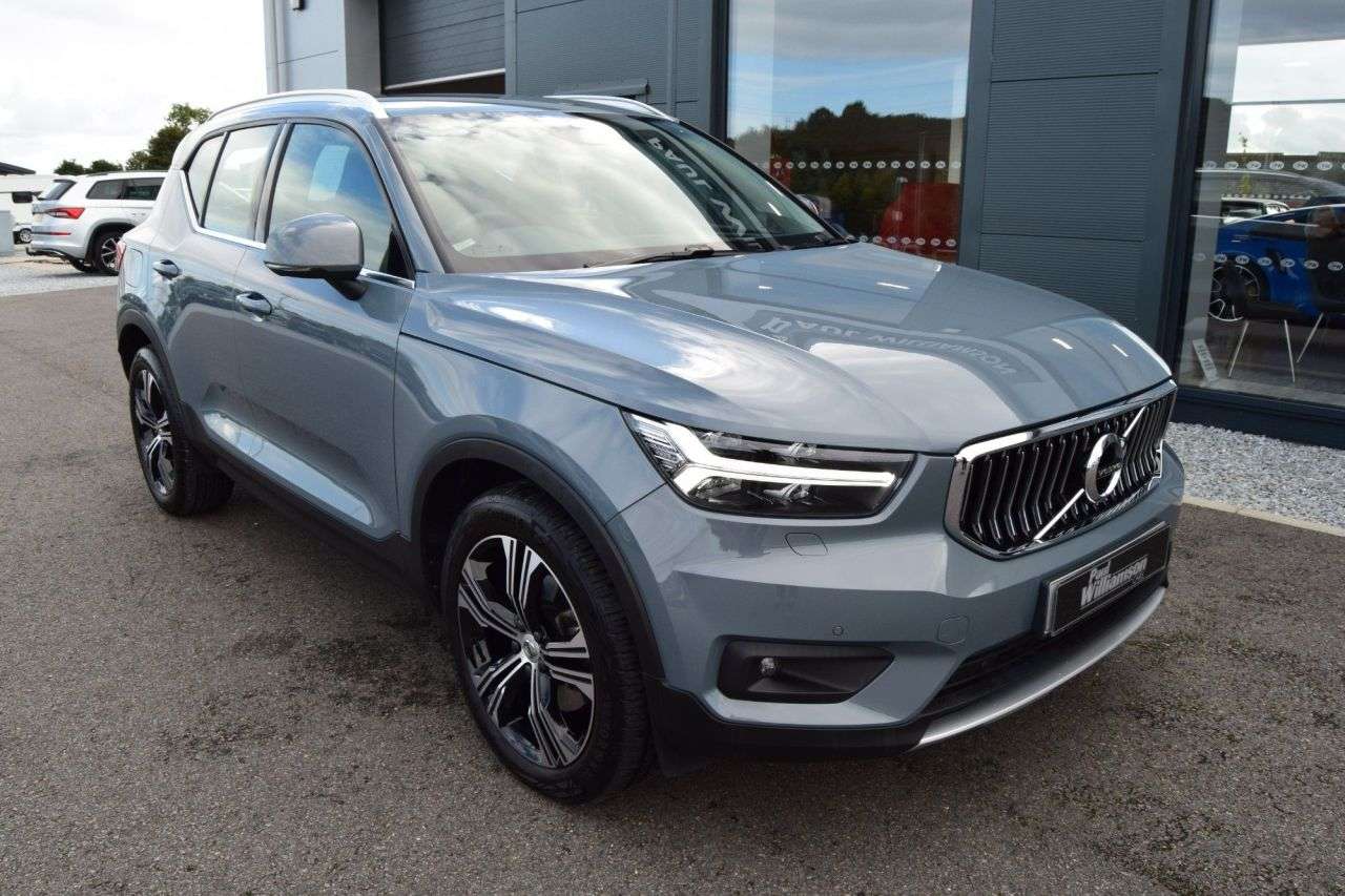 A 2026 VOLVO XC40 2.0 T4 Inscription Pro SUV 5dr Petrol Auto AWD Euro 6 (s/s) (190 ps) A 2026 VOLVO XC40 2.0 T4 Inscription Pro SUV 5dr Petrol Auto AWD Euro 6 (s/s) (190 ps)
