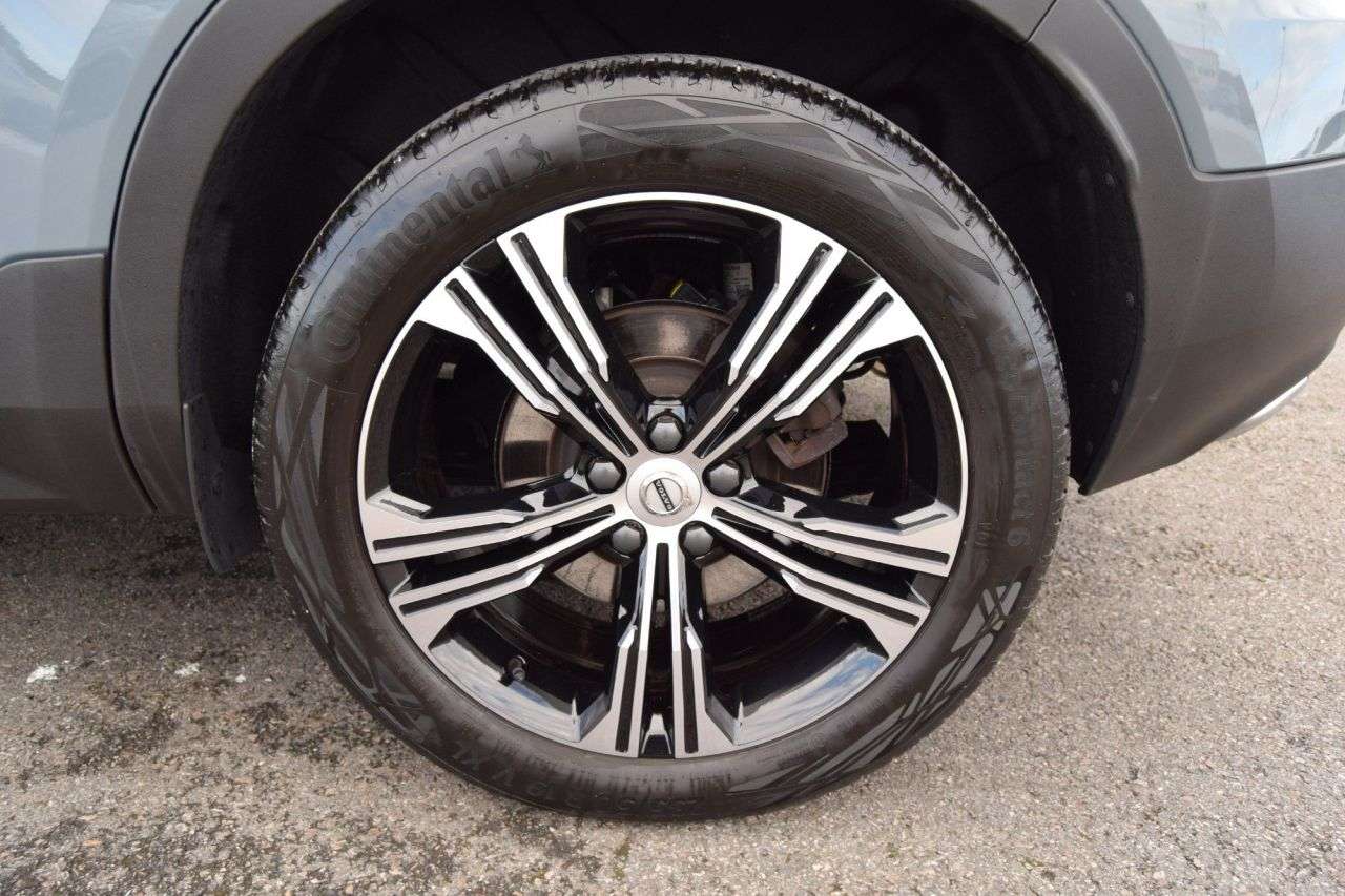 2026 VOLVO XC40 2026 VOLVO XC40