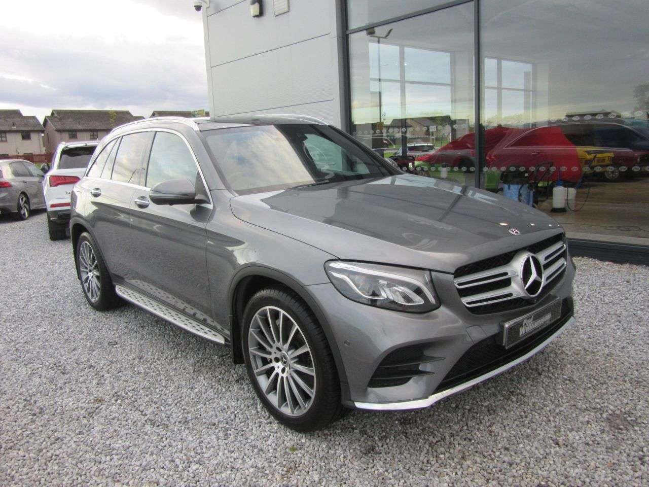 A 2018 MERCEDES-BENZ GLC 2.1 GLC220d AMG Line (Premium) SUV 5dr Diesel G-Tronic 4MATIC Euro 6 (s/s) A 2018 MERCEDES-BENZ GLC 2.1 GLC220d AMG Line (Premium) SUV 5dr Diesel G-Tronic 4MATIC Euro 6 (s/s)