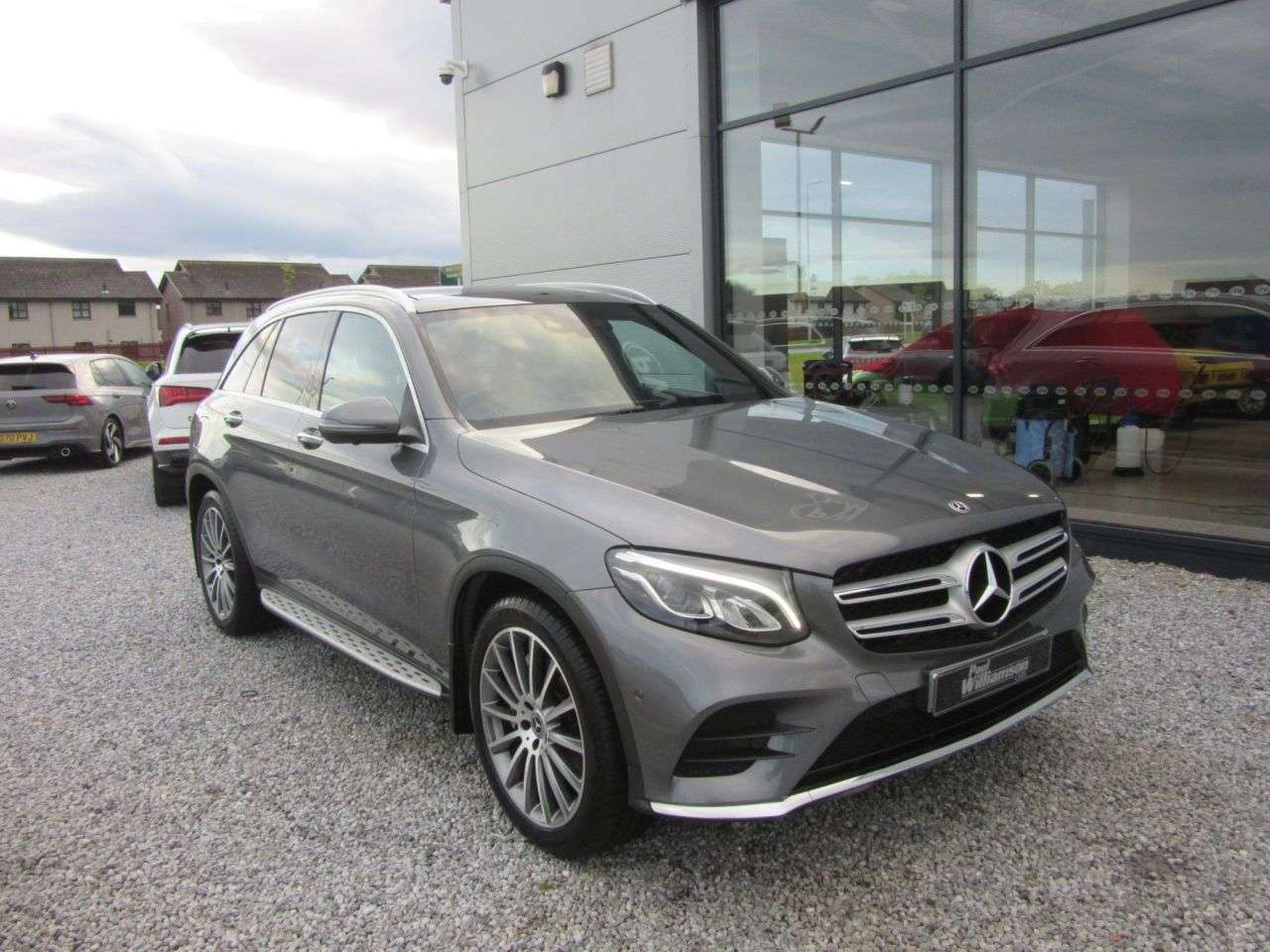 A 2018 MERCEDES-BENZ GLC 2.1 GLC220d AMG Line (Premium) SUV 5dr Diesel G-Tronic 4MATIC Euro 6 (s/s) A 2018 MERCEDES-BENZ GLC 2.1 GLC220d AMG Line (Premium) SUV 5dr Diesel G-Tronic 4MATIC Euro 6 (s/s)