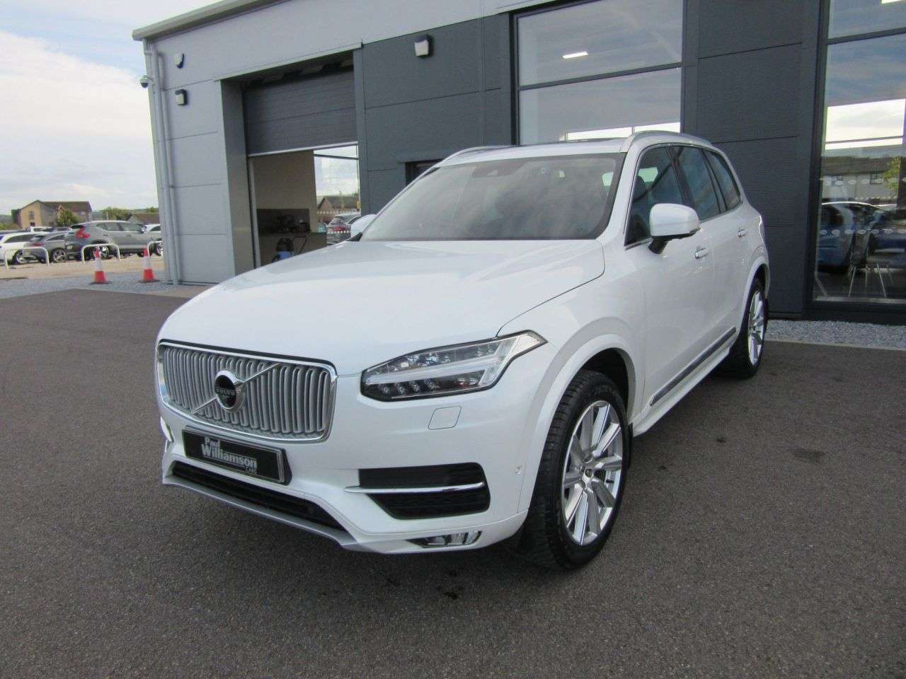2015 VOLVO XC90 2015 VOLVO XC90