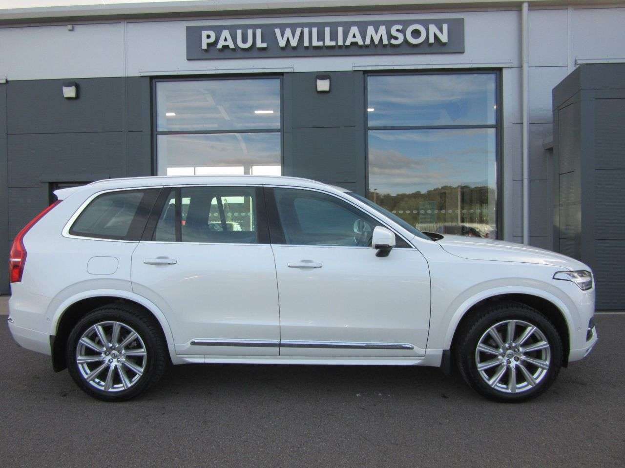 2015 VOLVO XC90 2015 VOLVO XC90
