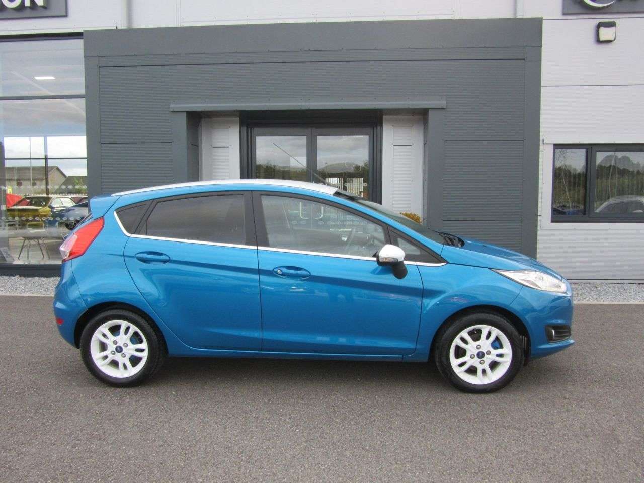 2016 FORD FIESTA 2016 FORD FIESTA