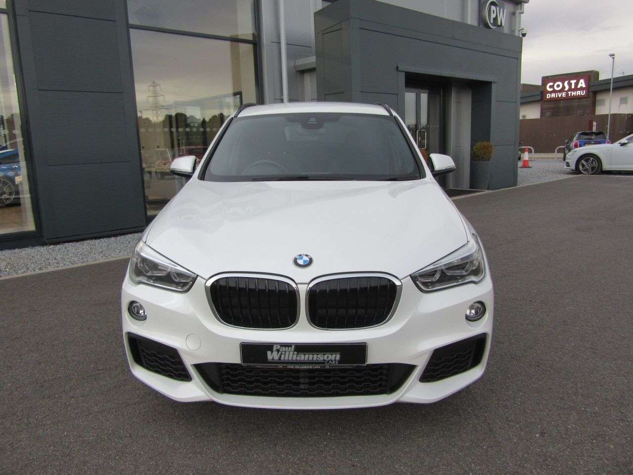 A 2020 BMW X1 2.0 18d M Sport SUV 5dr Diesel Manual xDrive Euro 6 (s/s) (150 ps) A 2020 BMW X1 2.0 18d M Sport SUV 5dr Diesel Manual xDrive Euro 6 (s/s) (150 ps)