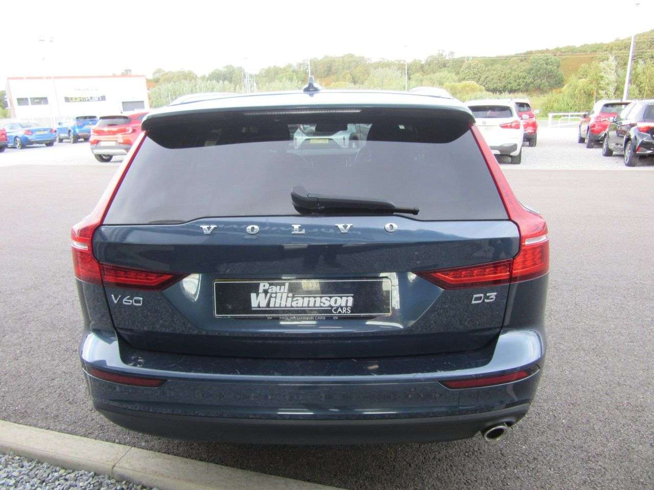 2018 VOLVO V60 2018 VOLVO V60