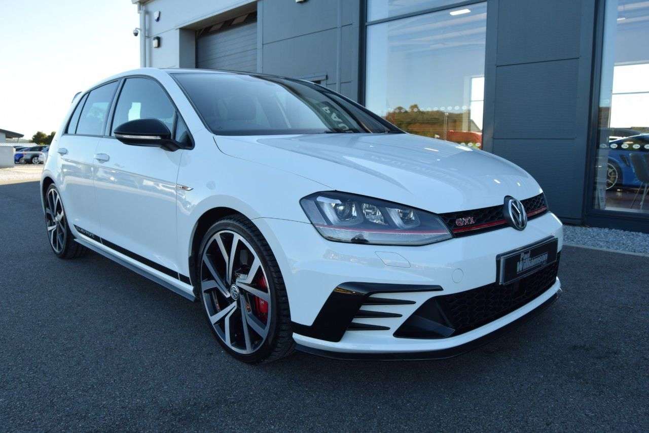 2017 VOLKSWAGEN GOLF 2017 VOLKSWAGEN GOLF