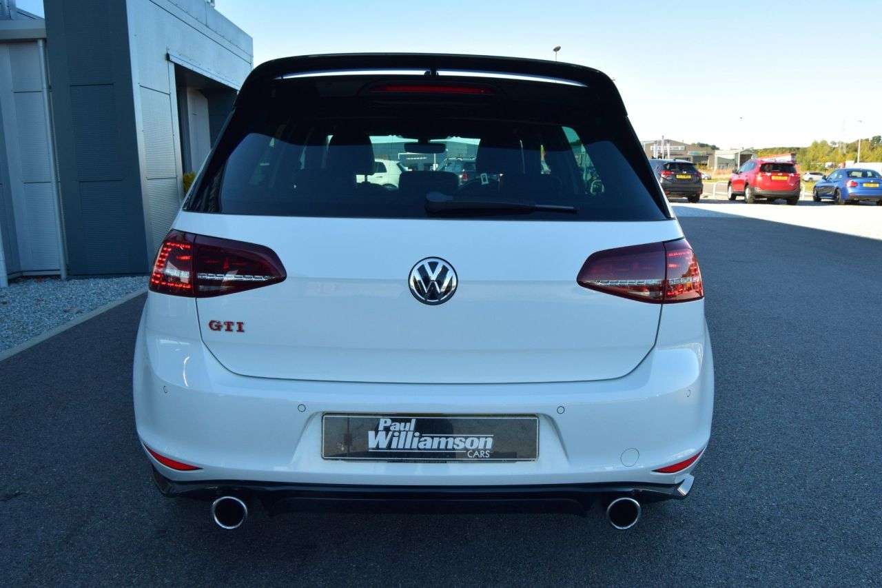 2017 VOLKSWAGEN GOLF 2017 VOLKSWAGEN GOLF