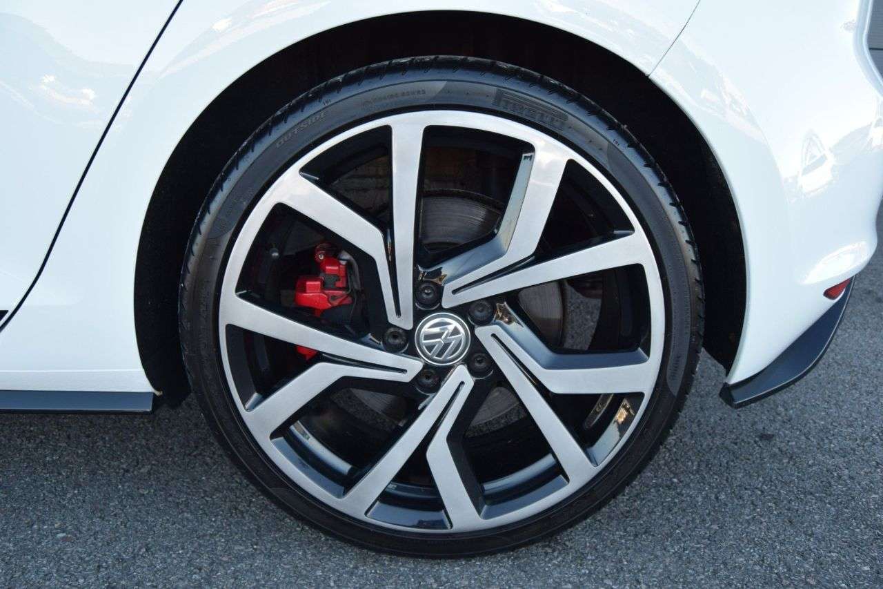 2017 VOLKSWAGEN GOLF 2017 VOLKSWAGEN GOLF