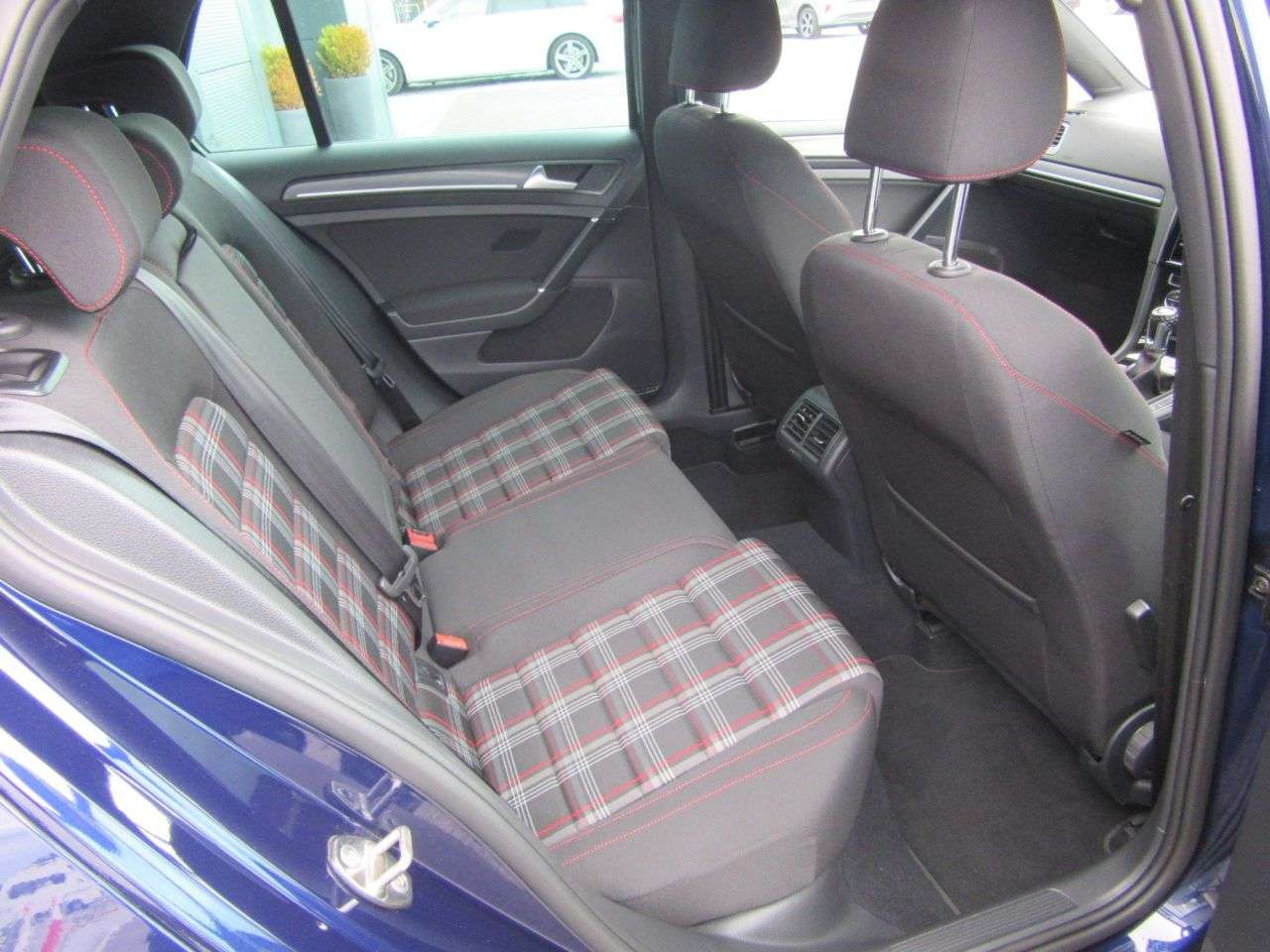 2018 VOLKSWAGEN GOLF 2018 VOLKSWAGEN GOLF