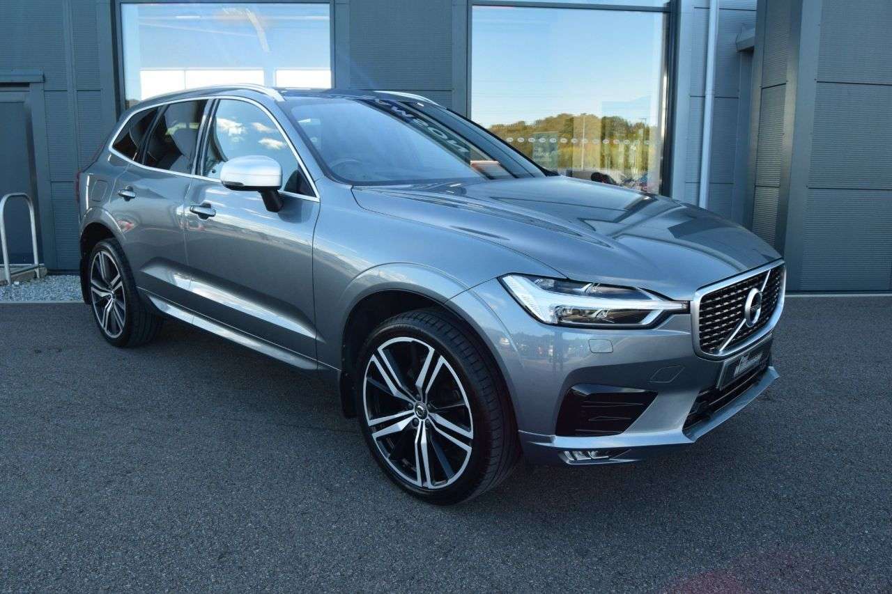 A 2026 VOLVO XC60 2.0 T5 R-Design Pro SUV 5dr Petrol Auto AWD Euro 6 (s/s) (250 ps) A 2026 VOLVO XC60 2.0 T5 R-Design Pro SUV 5dr Petrol Auto AWD Euro 6 (s/s) (250 ps)
