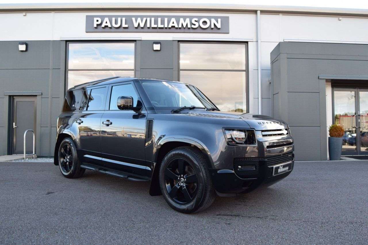 A 2022 LAND ROVER DEFENDER 110 3.0 D250 MHEV X-Dynamic SE SUV 5dr Diesel Auto 4WD Euro 6 (s/s) (250 ps) A 2022 LAND ROVER DEFENDER 110 3.0 D250 MHEV X-Dynamic SE SUV 5dr Diesel Auto 4WD Euro 6 (s/s) (250 ps)