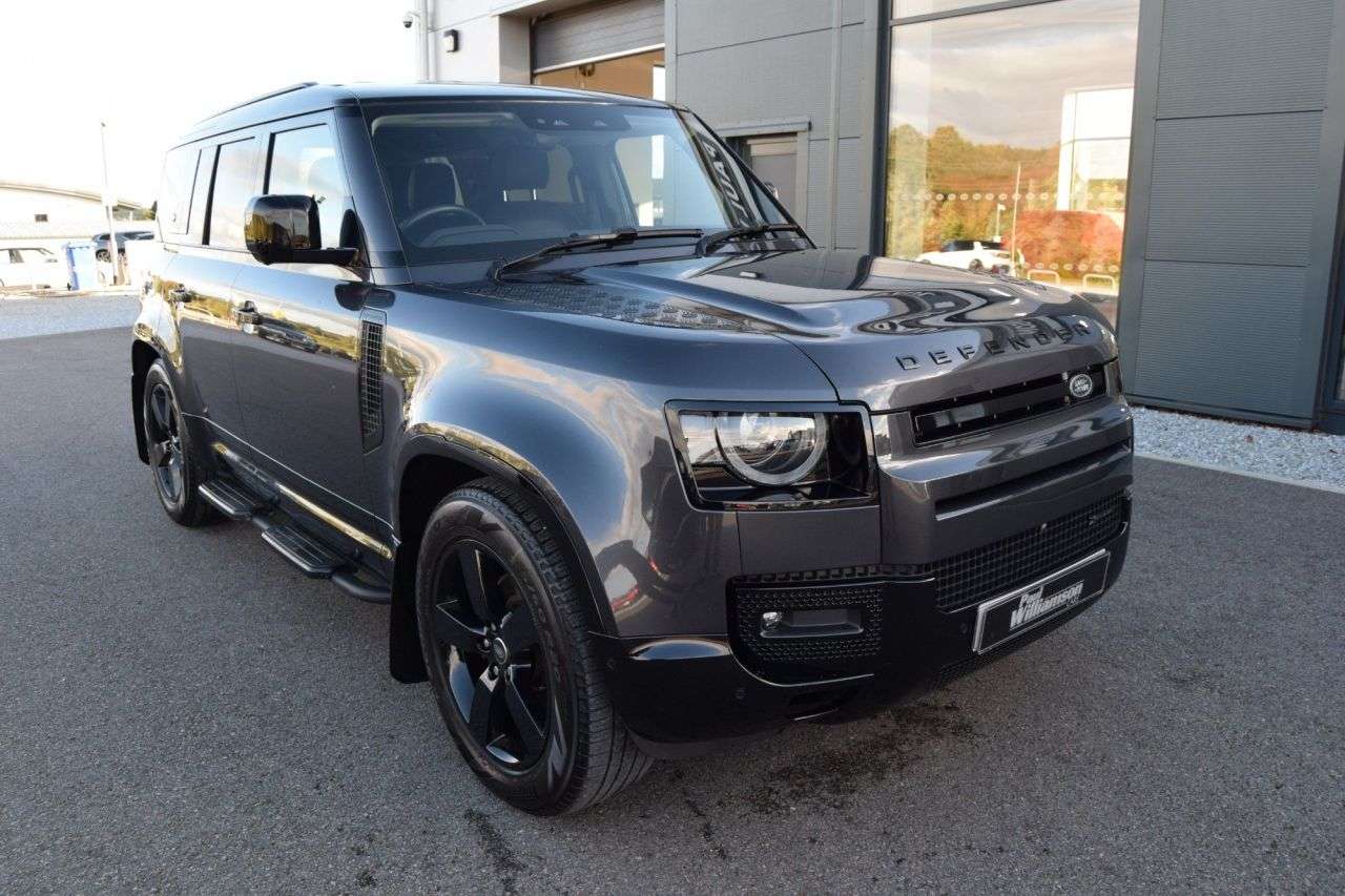 2022 LAND ROVER DEFENDER 110 2022 LAND ROVER DEFENDER 110