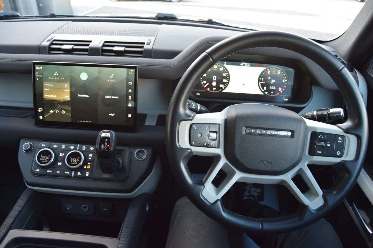 2022 LAND ROVER DEFENDER 110 2022 LAND ROVER DEFENDER 110
