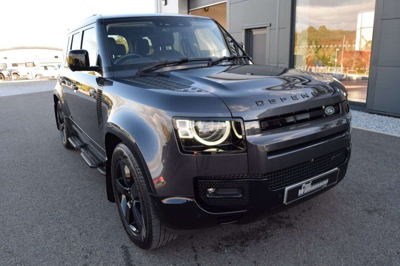 2022 LAND ROVER DEFENDER 110 2022 LAND ROVER DEFENDER 110