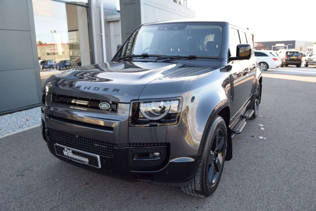 2022 LAND ROVER DEFENDER 110 2022 LAND ROVER DEFENDER 110