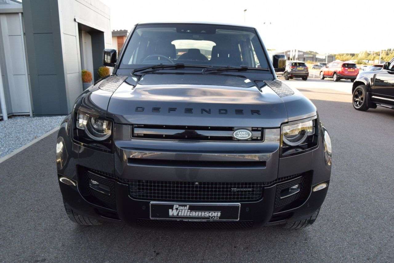 2022 LAND ROVER DEFENDER 110 2022 LAND ROVER DEFENDER 110