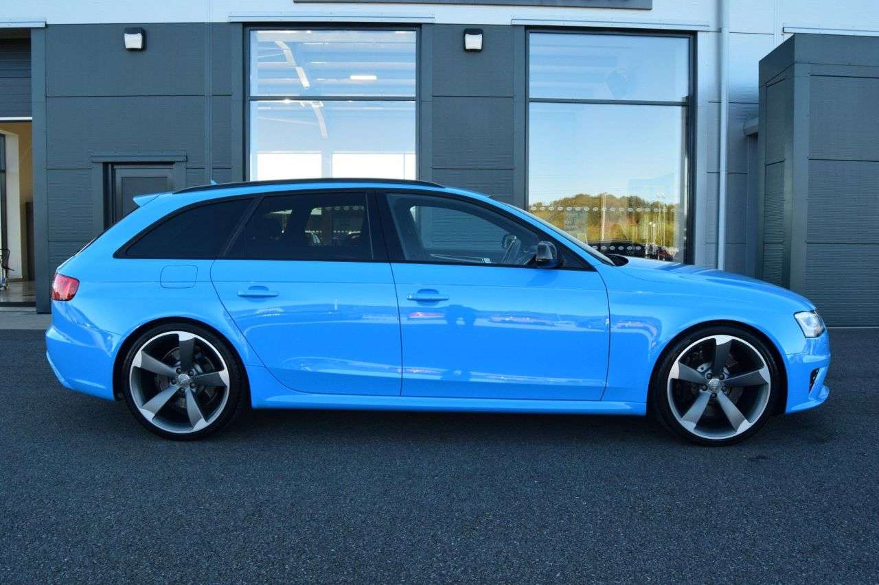 2014 AUDI RS4 AVANT 2014 AUDI RS4 AVANT