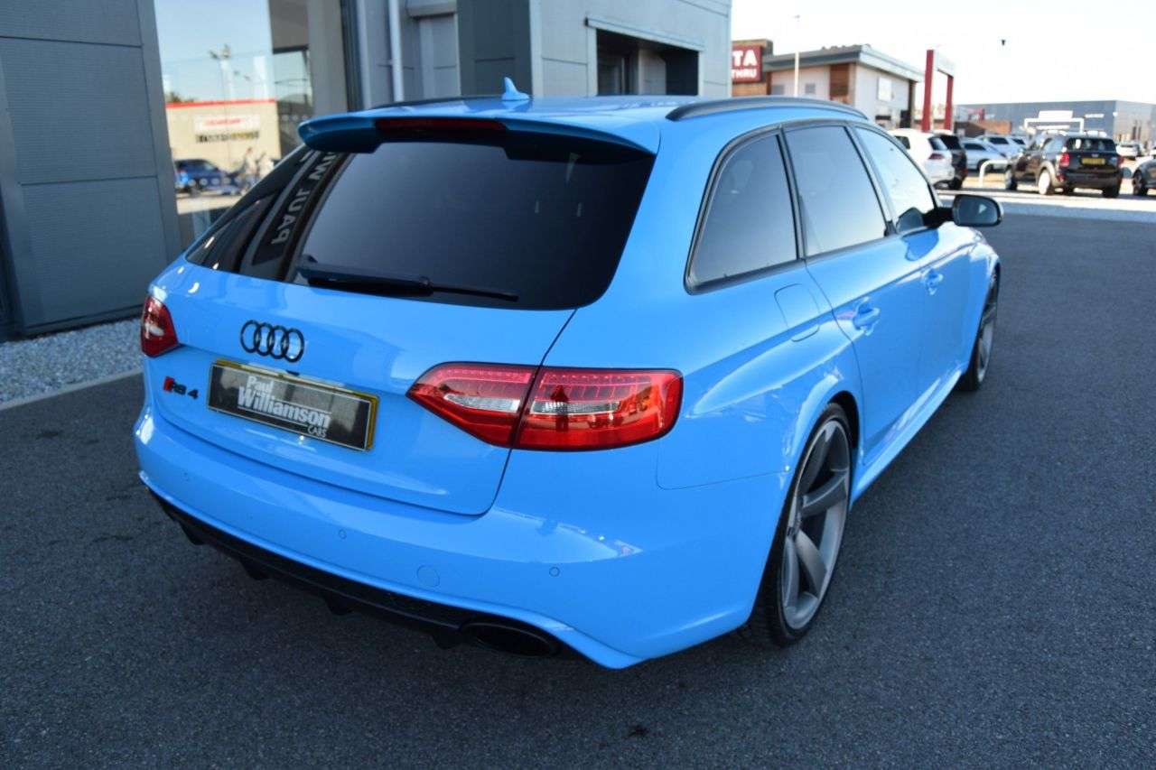 2014 AUDI RS4 AVANT 2014 AUDI RS4 AVANT