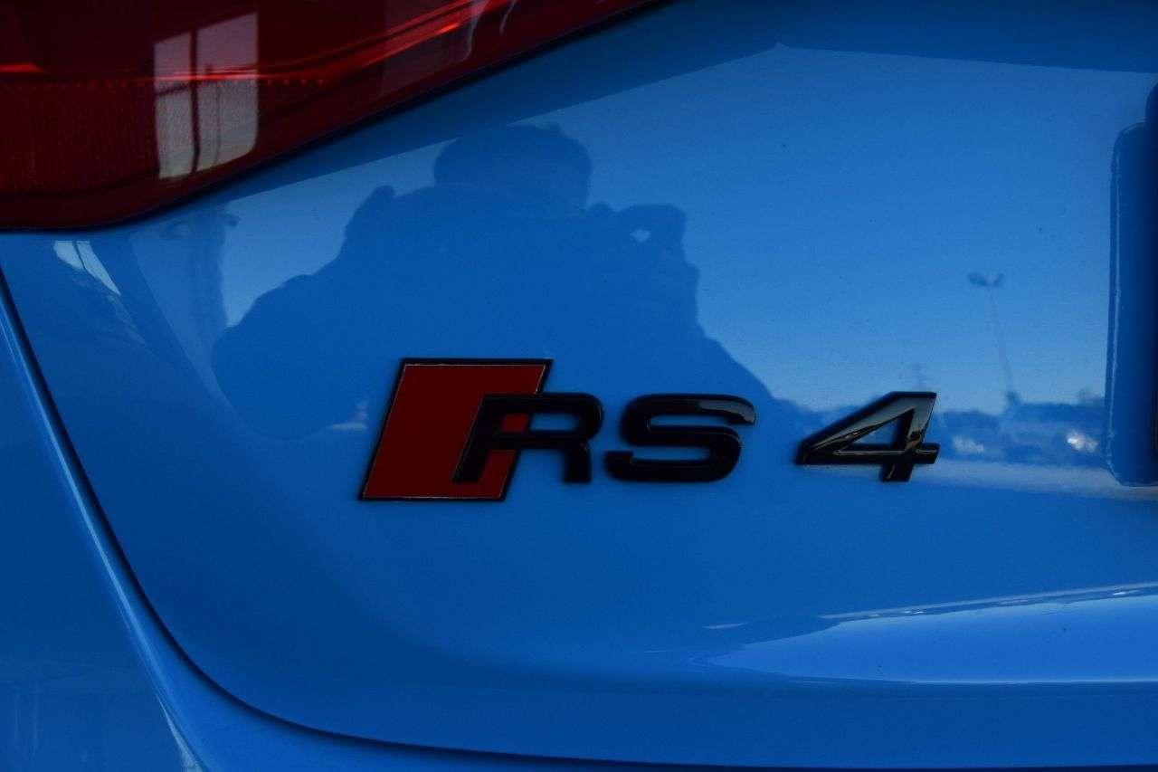 2014 AUDI RS4 AVANT 2014 AUDI RS4 AVANT