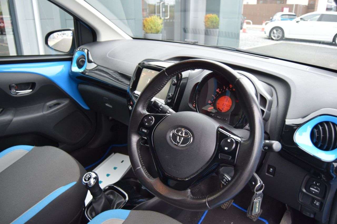2018 TOYOTA AYGO 2018 TOYOTA AYGO