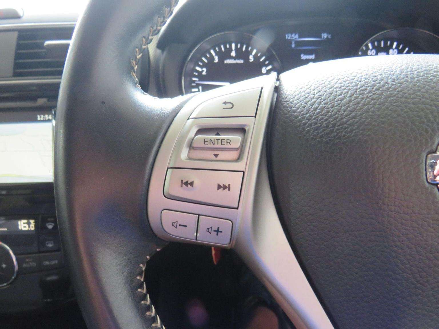 2016 NISSAN PULSAR 2016 NISSAN PULSAR