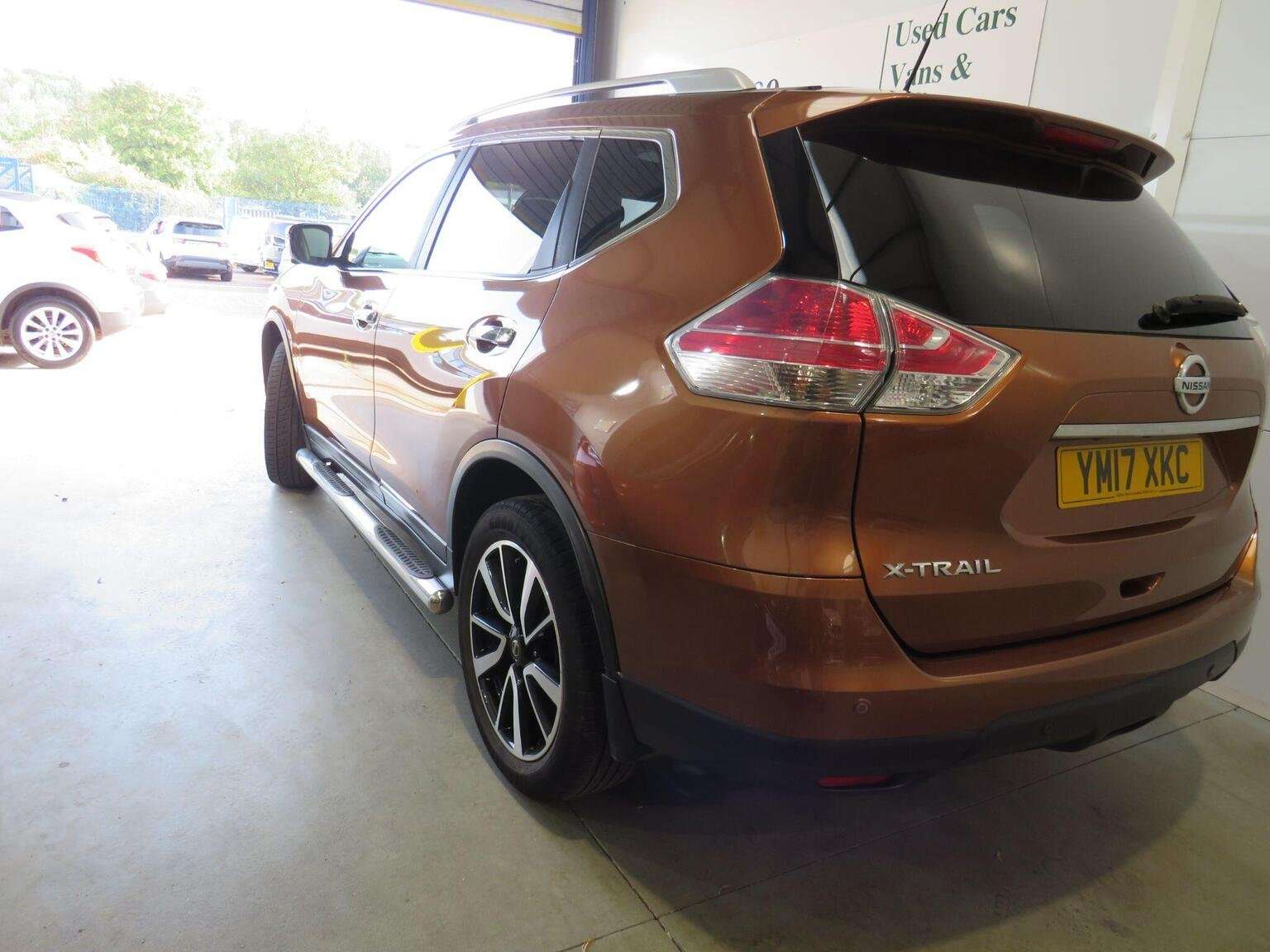 A 2017 NISSAN X-TRAIL 1.6 dCi N-Vision Euro 6 (s/s) 5dr A 2017 NISSAN X-TRAIL 1.6 dCi N-Vision Euro 6 (s/s) 5dr