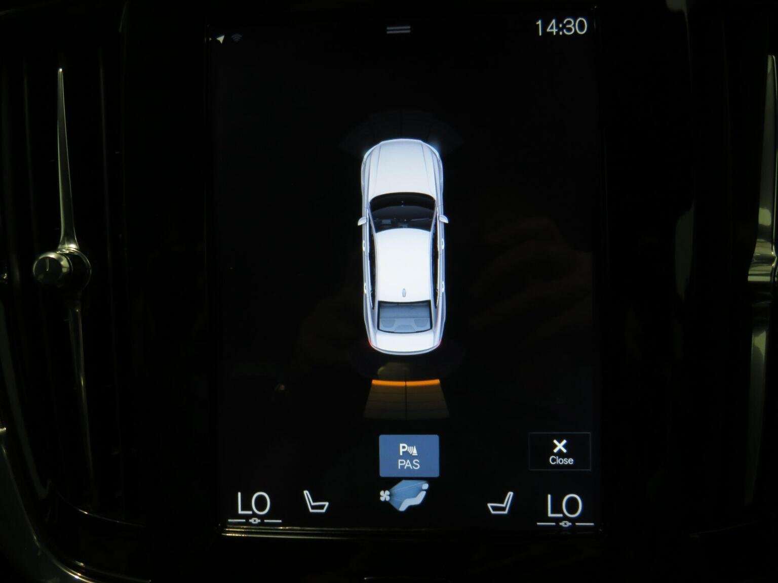 2018 VOLVO S90 2018 VOLVO S90