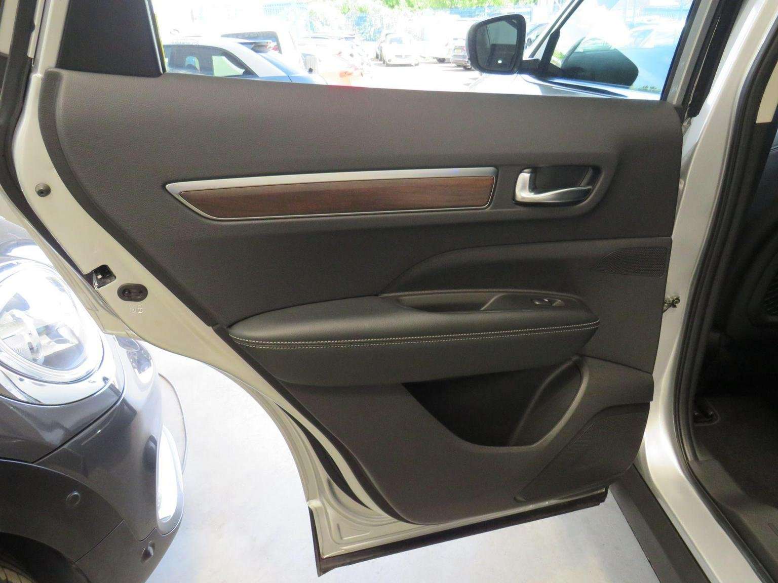 2019 RENAULT KOLEOS 2019 RENAULT KOLEOS