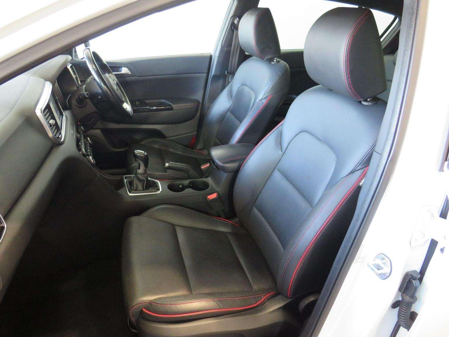 2018 KIA SPORTAGE 2018 KIA SPORTAGE