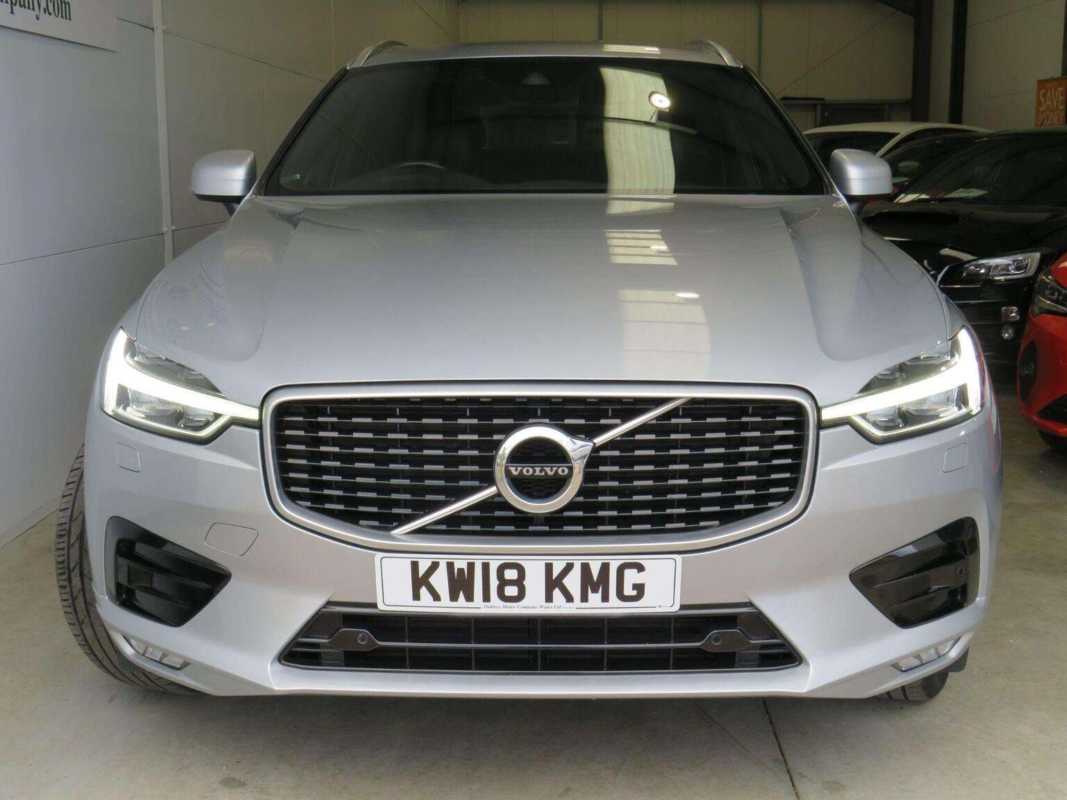 A 2018 VOLVO XC60 2.0 D4 R-Design Auto AWD Euro 6 (s/s) 5dr A 2018 VOLVO XC60 2.0 D4 R-Design Auto AWD Euro 6 (s/s) 5dr