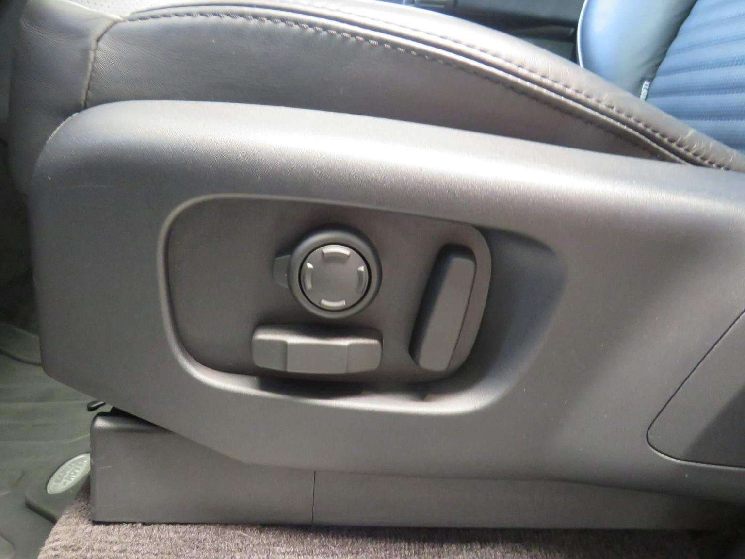 2017 LAND ROVER DISCOVERY 2017 LAND ROVER DISCOVERY