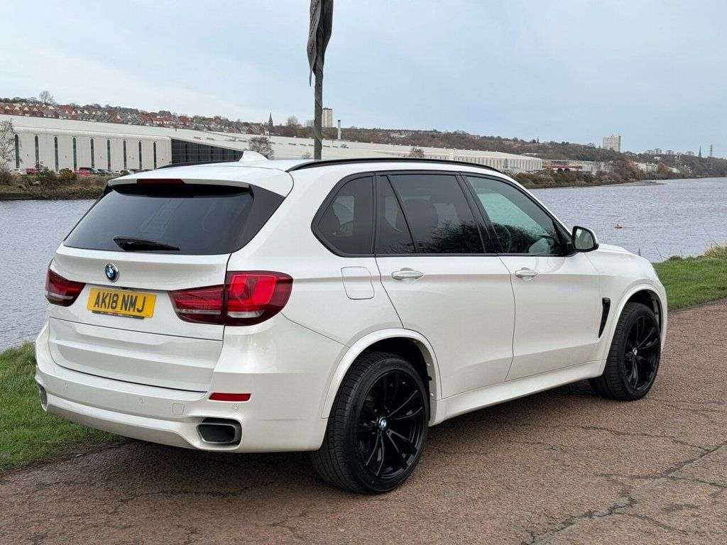 A 2018 BMW X5 3.0 30d M Sport SUV 5dr Diesel Auto xDrive Euro 6 (s/s) (258 ps) HARMAN/KAR A 2018 BMW X5 3.0 30d M Sport SUV 5dr Diesel Auto xDrive Euro 6 (s/s) (258 ps) HARMAN/KAR