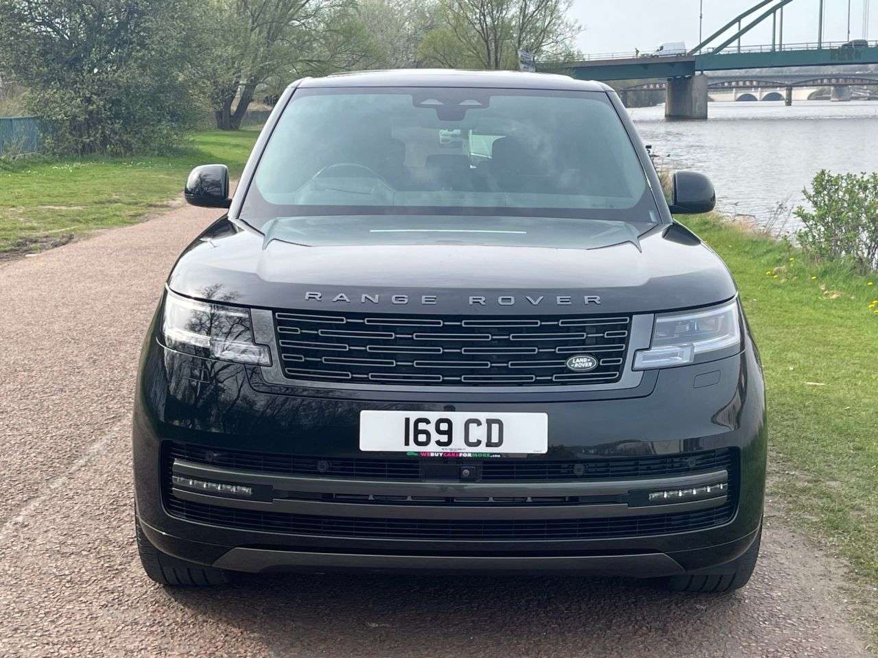 A 2023 LAND ROVER RANGE ROVER 3.0 D350 MHEV Autobiography SUV 5dr Diesel Auto 4WD Euro 6 (s/s) (350 ps) * A 2023 LAND ROVER RANGE ROVER 3.0 D350 MHEV Autobiography SUV 5dr Diesel Auto 4WD Euro 6 (s/s) (350 ps) *