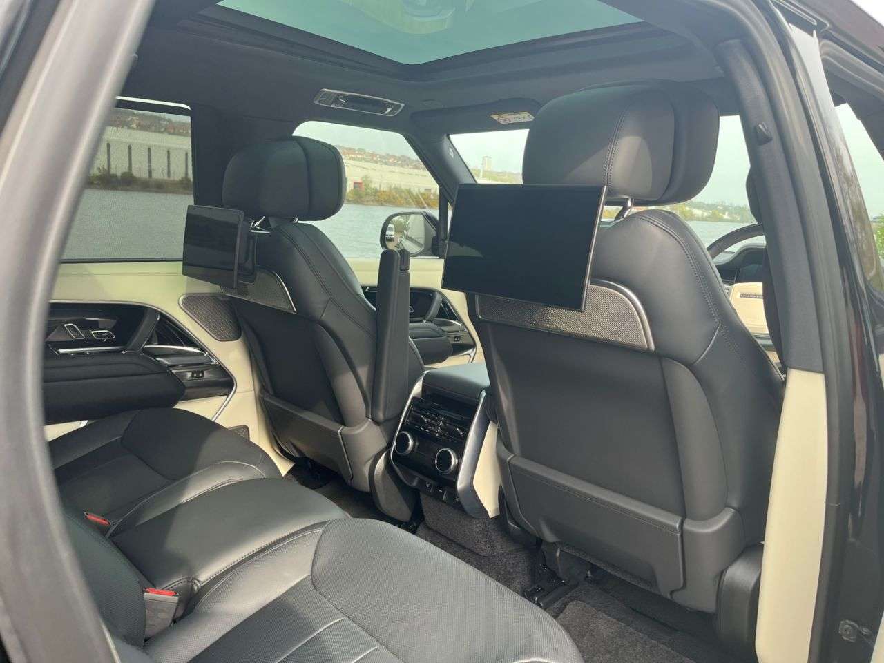 2023 LAND ROVER RANGE ROVER 2023 LAND ROVER RANGE ROVER